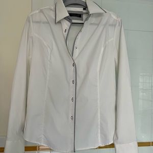 NWOT David ash collection women’s M button down